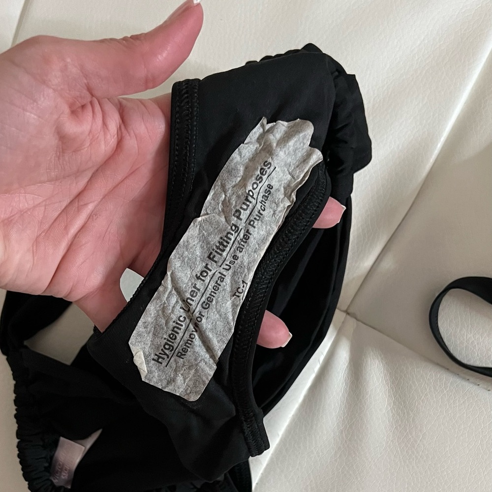 Victoria’s Secret NEW Black Bikini Set - Picture 4 of 6